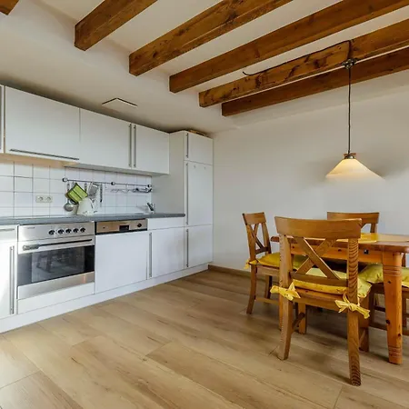 Kietzspeicher - Maisonettewohnung Im Herzen Der Stadt * Waren (Mueritz)